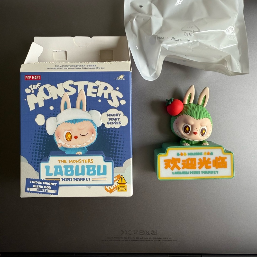 Pop Mart The Monsters Labubu Mini market fridge magnet - Grilled sausage - Picture 2 of 4